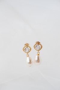 cushion-cut-halo-teardrop-earrings-modern-bridal-accessories-classic-earrings-J'Adorn-Designs