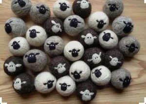 Cotton & Co felted dryer balls