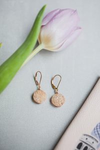 Champagne gold druzy earrings in rose gold, spring jewelry and unique graduation gifts for high school seniors by j'adorn designs artisan jewelry